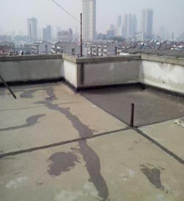 剑川漏水维修 楼顶漏水是什么原因，楼顶漏水维修方法是什么?